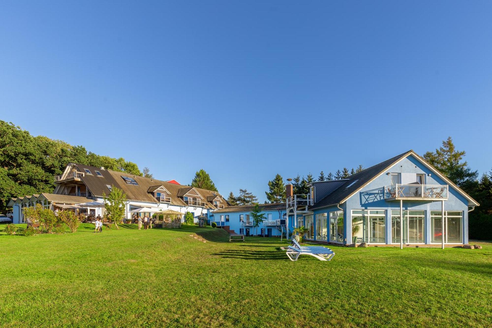 Hotel Klaus Stoertebeker ราลส์วีค ภายนอก รูปภาพ