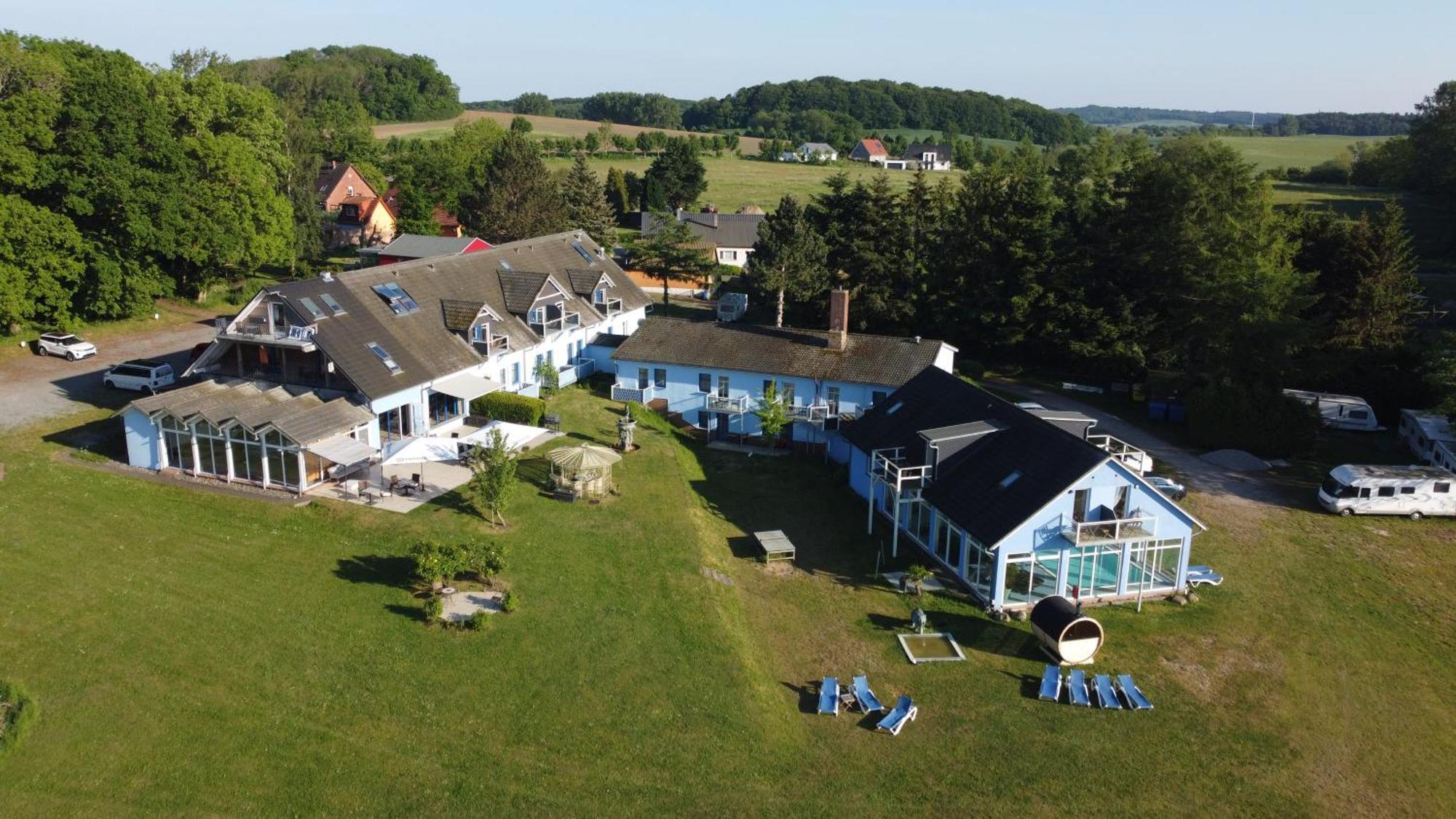 Hotel Klaus Stoertebeker ราลส์วีค ภายนอก รูปภาพ