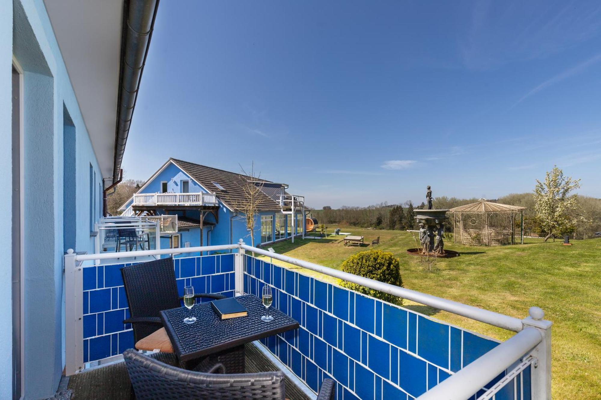 Hotel Klaus Stoertebeker ราลส์วีค ภายนอก รูปภาพ