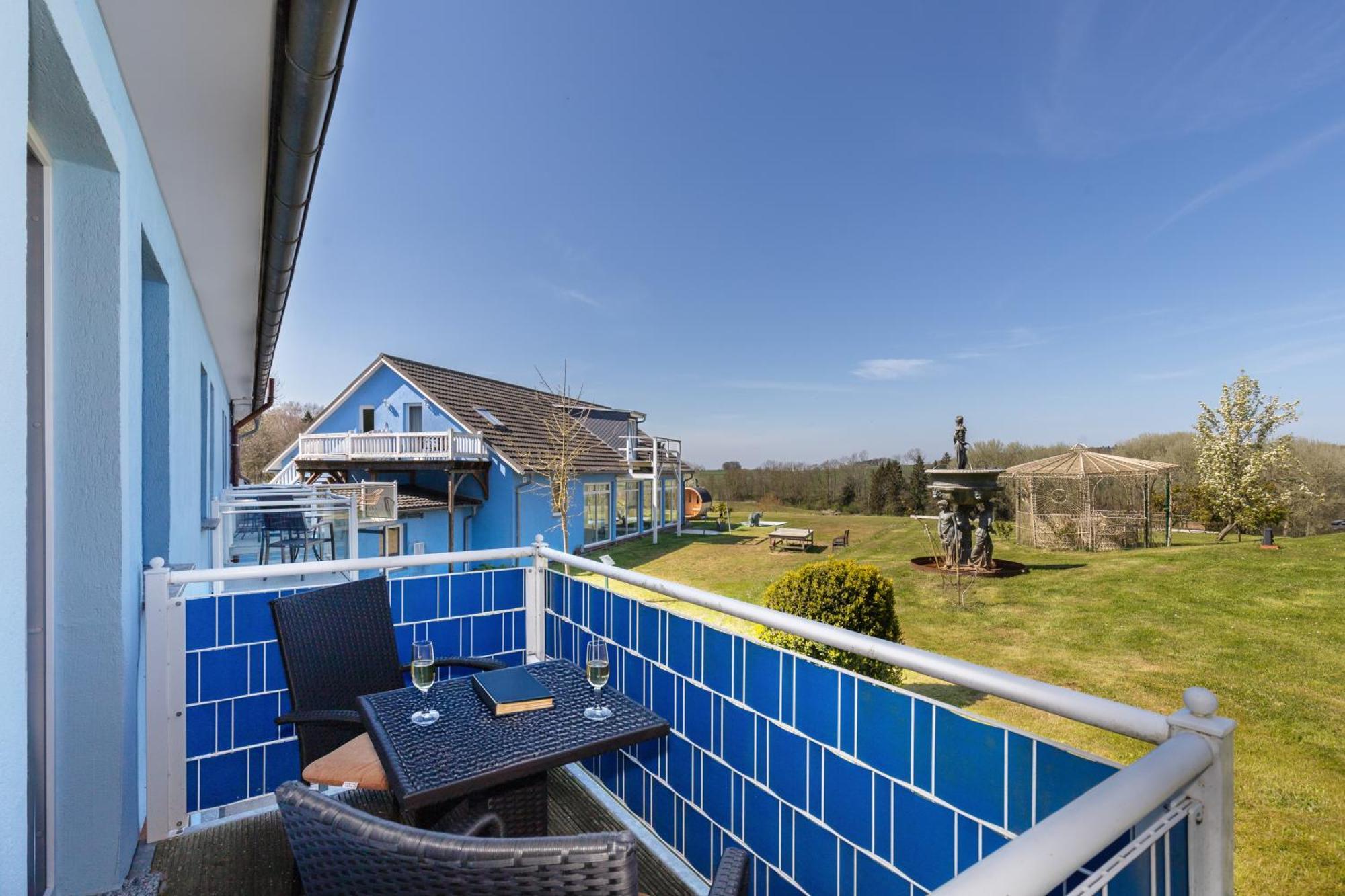 Hotel Klaus Stoertebeker ราลส์วีค ภายนอก รูปภาพ