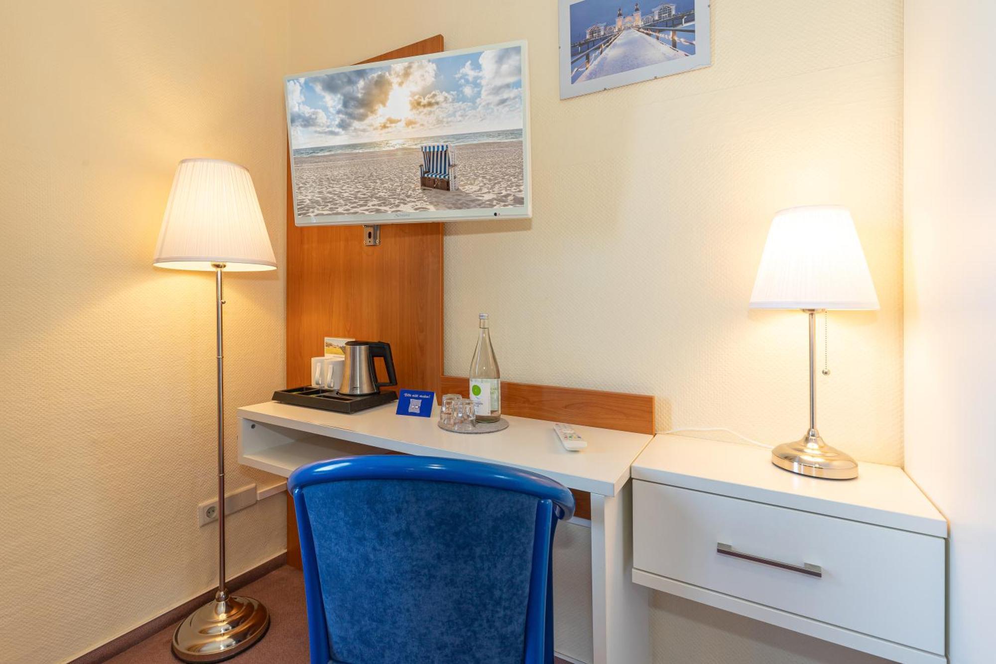 Hotel Klaus Stoertebeker ราลส์วีค ภายนอก รูปภาพ