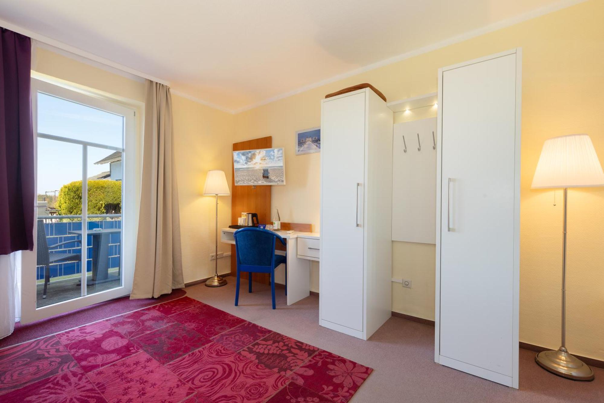 Hotel Klaus Stoertebeker ราลส์วีค ภายนอก รูปภาพ